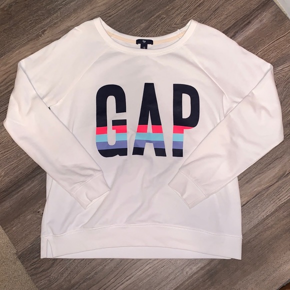 GAP Crewneck - Picture 1 of 2